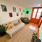 Hostel Samba *
