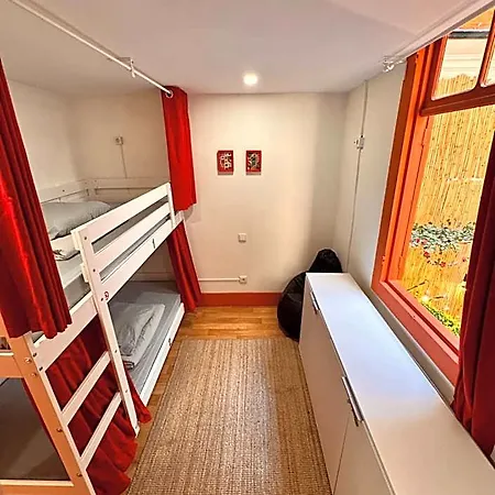 Hostel Samba *